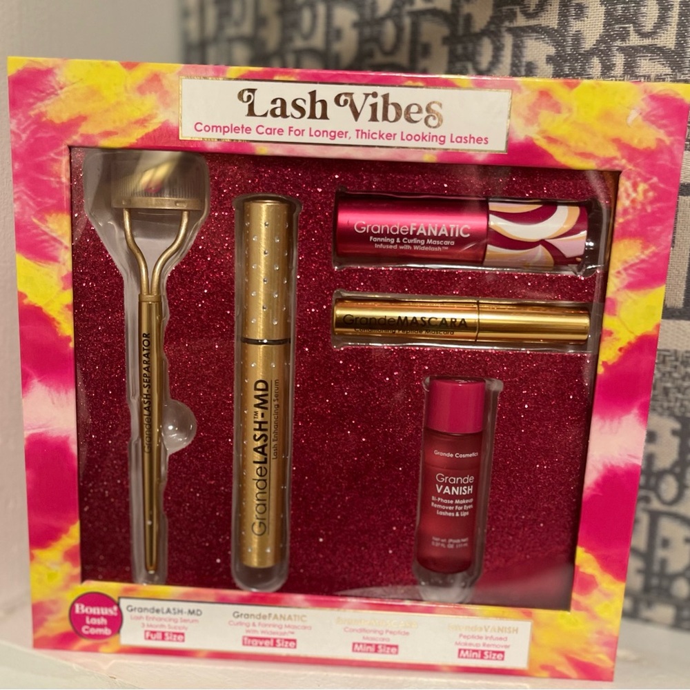 Grande Cosmetics Lash Vibes Set - Brand New